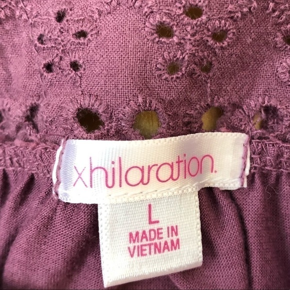 Xhilaration embroidered eyelet lace trim peasant top size large - Picture 5 of 8